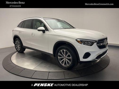 2026 Mercedes-Benz GLC 300 4MATIC