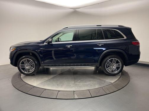 2022 Mercedes-Benz GLS 450 4MATIC