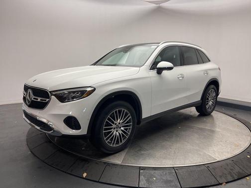 2026 Mercedes-Benz GLC 300 4MATIC