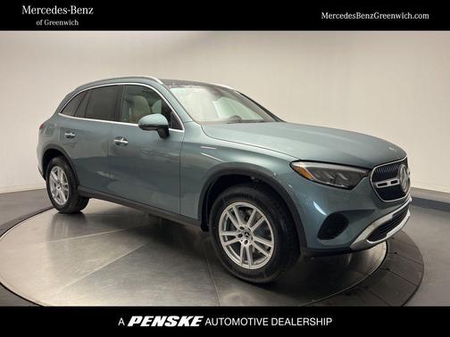 2026 Mercedes-Benz GLC 300 4MATIC