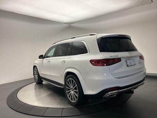 2026 Mercedes-Benz GLS 580 4MATIC