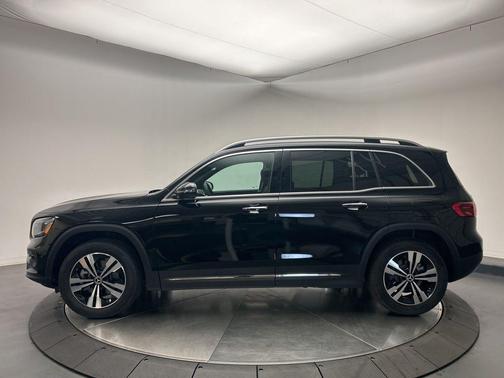 2026 Mercedes-Benz GLB 250 4MATIC
