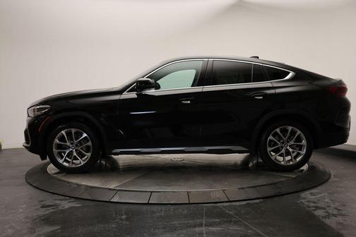 2023 BMW X6 xDrive40i