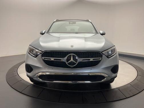 Cirrus Silver Metallic 2026 Mercedes-Benz GLC 300 4MATIC