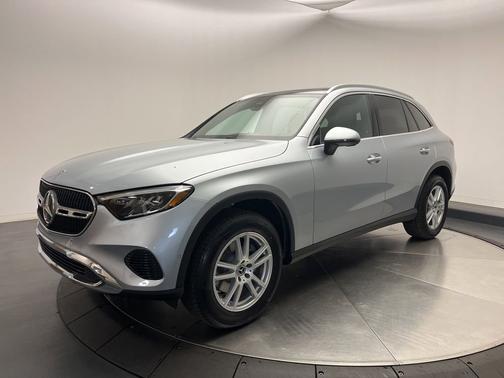 Cirrus Silver Metallic 2026 Mercedes-Benz GLC 300 4MATIC