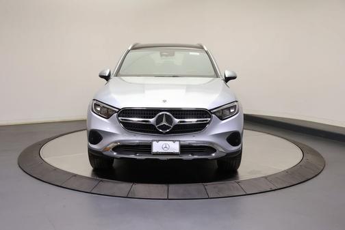 Cirrus Silver Metallic 2026 Mercedes-Benz GLC 300 4MATIC