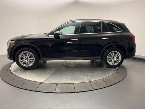 2026 Mercedes-Benz GLC 300 4MATIC