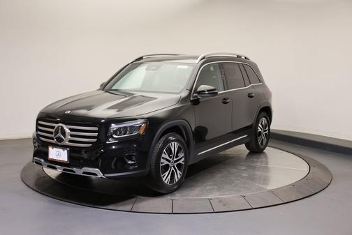 Night Black 2026 Mercedes-Benz GLB 250
