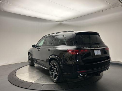 2026 Mercedes-Benz GLS 450 4MATIC