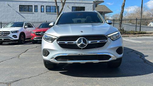 2025 Mercedes-Benz GLC 300 4MATIC