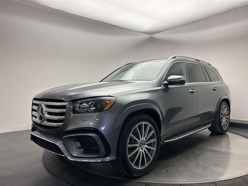 2026 Mercedes-Benz GLS 580 4MATIC