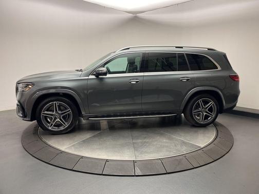 2026 Mercedes-Benz GLS 450 4MATIC