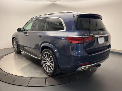 2026 Mercedes-Benz GLS 580 4MATIC