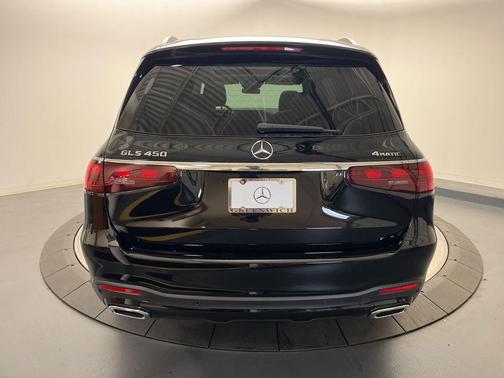 2026 Mercedes-Benz GLS 450 4MATIC