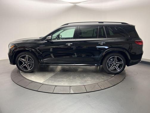 2026 Mercedes-Benz GLS 450 4MATIC