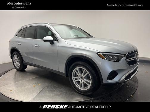 Cirrus Silver Metallic 2026 Mercedes-Benz GLC 300
