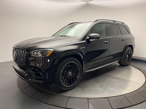 2026 Mercedes-Benz AMG GLS 63 Base