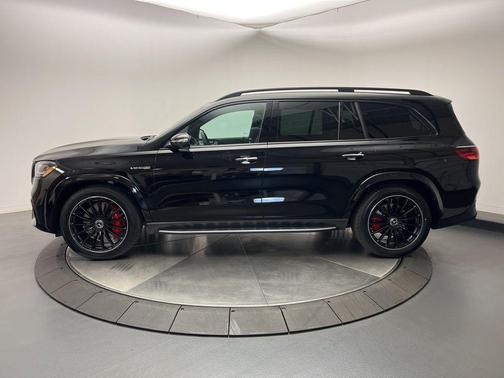 2026 Mercedes-Benz AMG GLS 63 Base