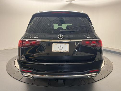 2026 Mercedes-Benz GLS 580 4MATIC