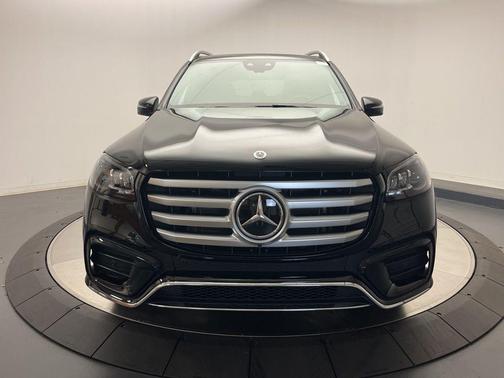 2026 Mercedes-Benz GLS 580 4MATIC