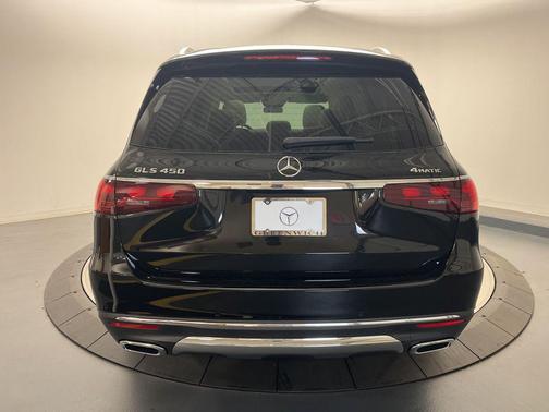 2026 Mercedes-Benz GLS 450 4MATIC
