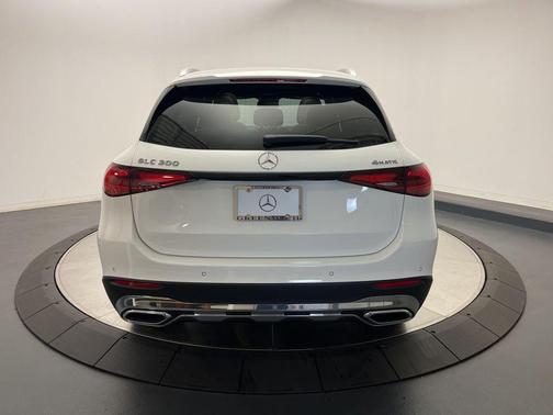 2025 Mercedes-Benz GLC 300 4MATIC