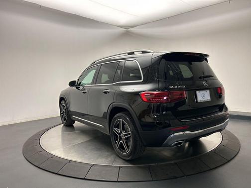 2026 Mercedes-Benz GLB 250 4MATIC