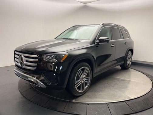 2026 Mercedes-Benz GLS 450 4MATIC
