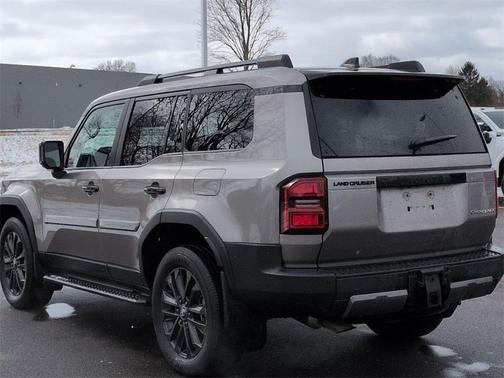 2025 Toyota Land Cruiser Base