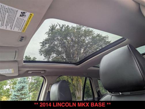 2014 Lincoln MKX Base