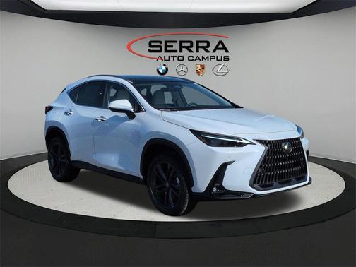 2026 Lexus NX 450h+ Luxury