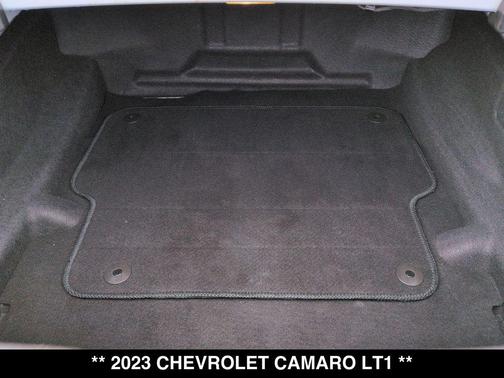 2023 Chevrolet Camaro RWD Convertible LT1