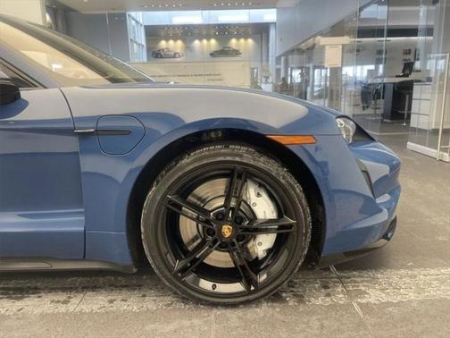 2024 Porsche Taycan Turbo