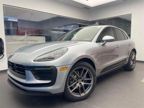 2026 Porsche Macan 