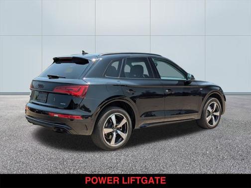 2023 Audi Q5 45 S line Prestige
