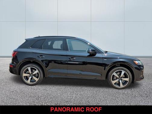 2023 Audi Q5 45 S line Prestige