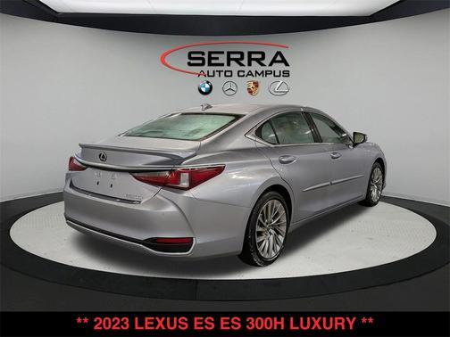 2023 Lexus ES 300h Luxury