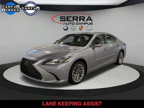 2023 Lexus ES 300h Luxury