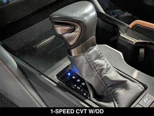 2023 Lexus ES 300h Luxury