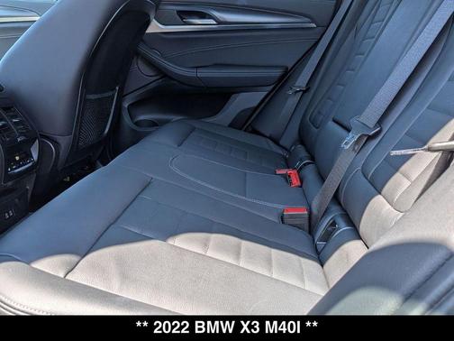 Black 2022 BMW X3 M40i