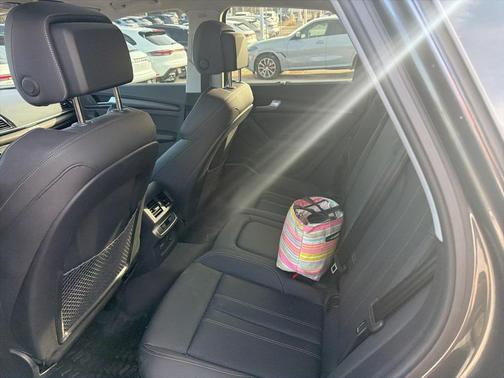 2023 Audi Q5 45 S line Premium Plus