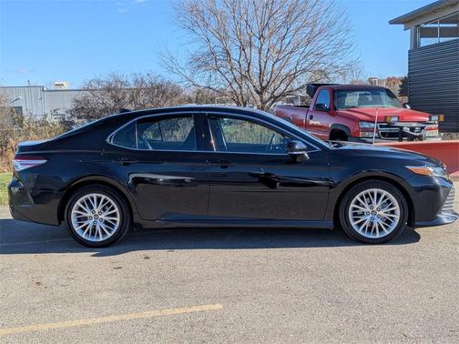 2019 Toyota Camry XLE