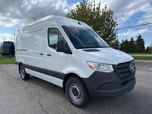 2025 Mercedes-Benz Sprinter 2500 Standard Roof
