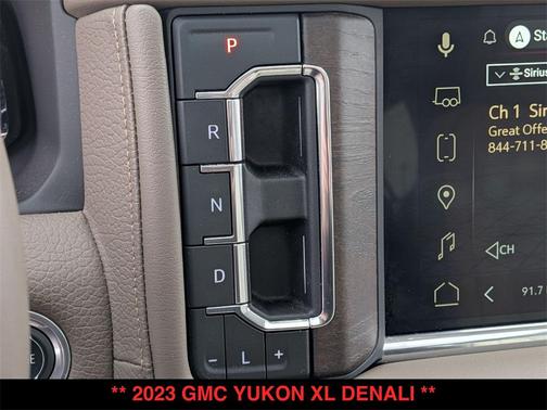 2023 GMC Yukon XL Denali