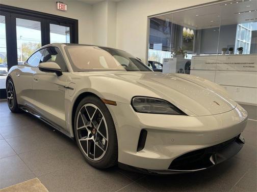 2025 Porsche Taycan 4S