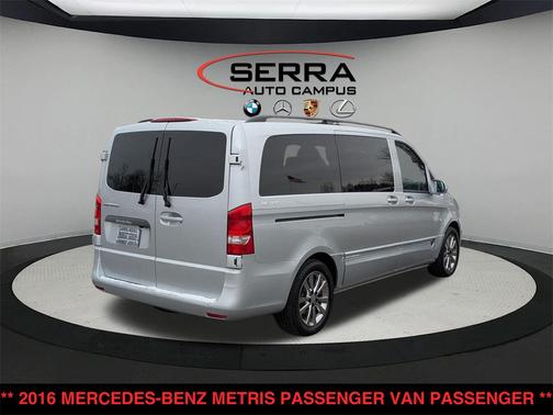 2016 Mercedes-Benz Metris Base