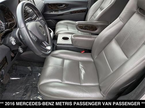 2016 Mercedes-Benz Metris Base
