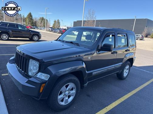 Dark Charcoal Pearlcoat 2011 Jeep Liberty Sport SUV