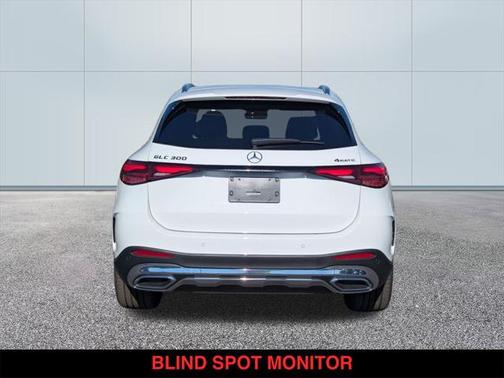 2025 Mercedes-Benz GLC 300 4MATIC