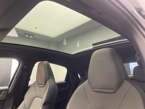 2025 Porsche Cayenne S